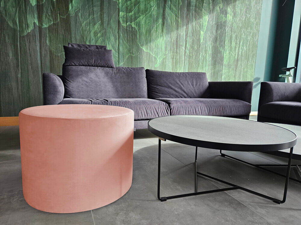BLUSH PINK VELVET giga pouf - Image 2