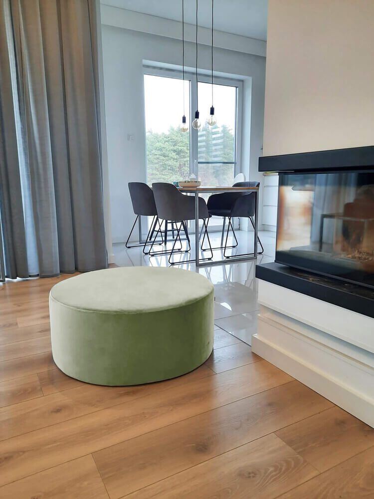 GREEN VELVET xxl pouf - Image 3