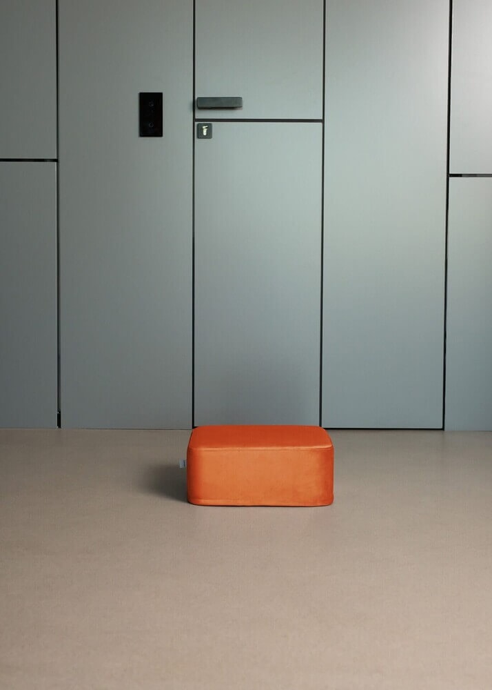 TERRACOTTA VELVET square small pouf - Image 2